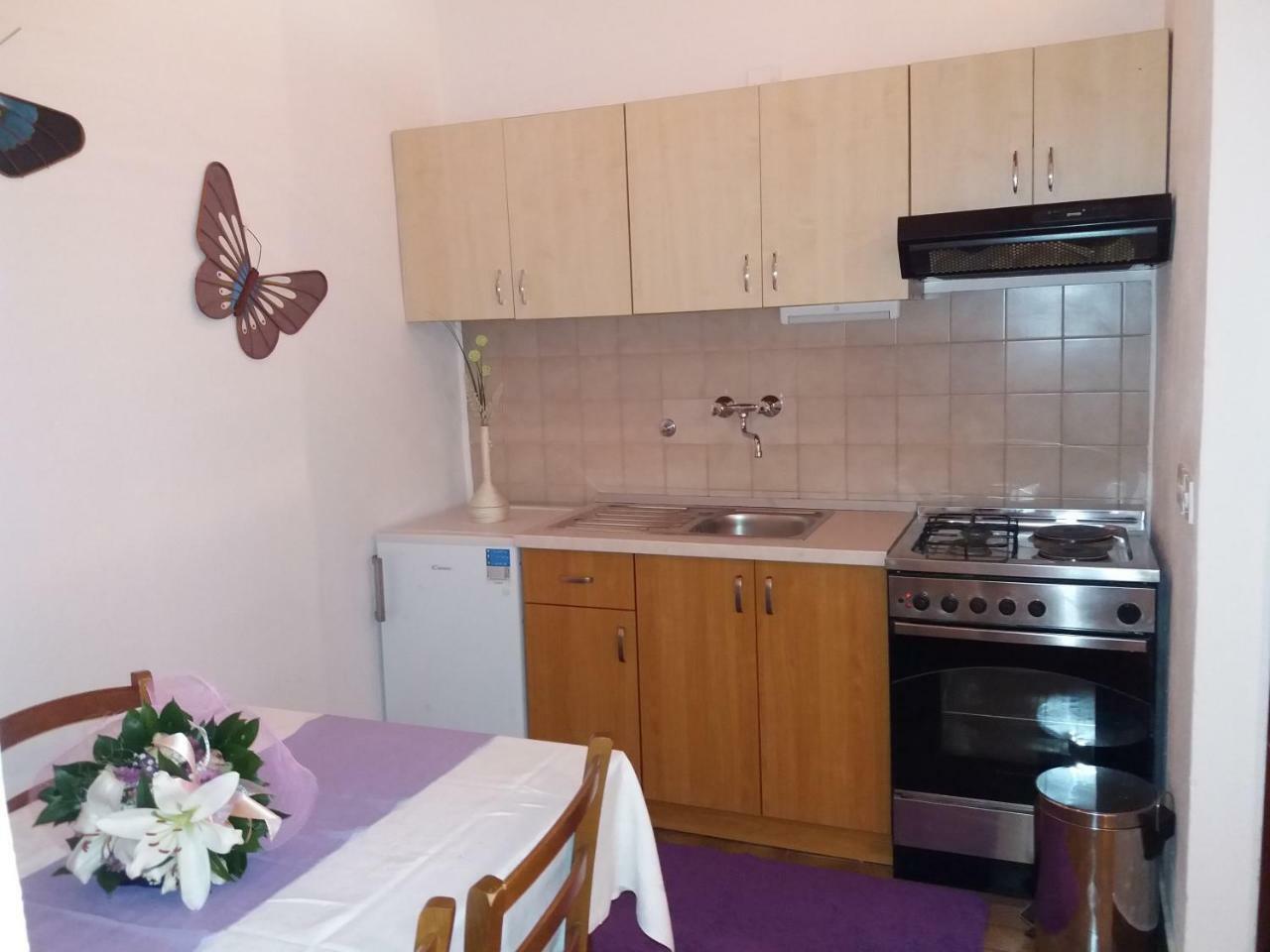 Apartment Hortenzija Baška Voda Extérieur photo